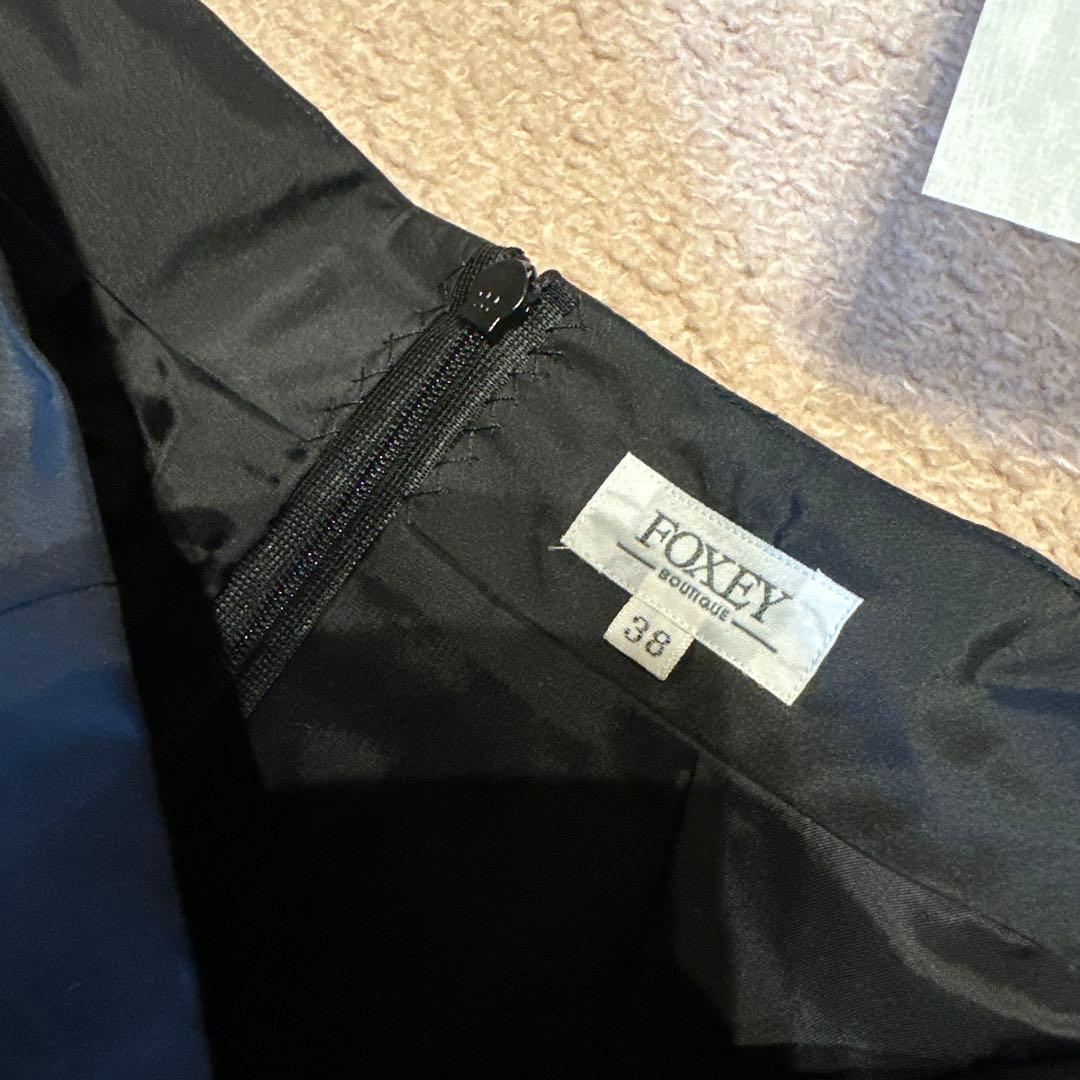 S*a様 FOXEY 38 ベルト付スカート　タグ付き未使用新品