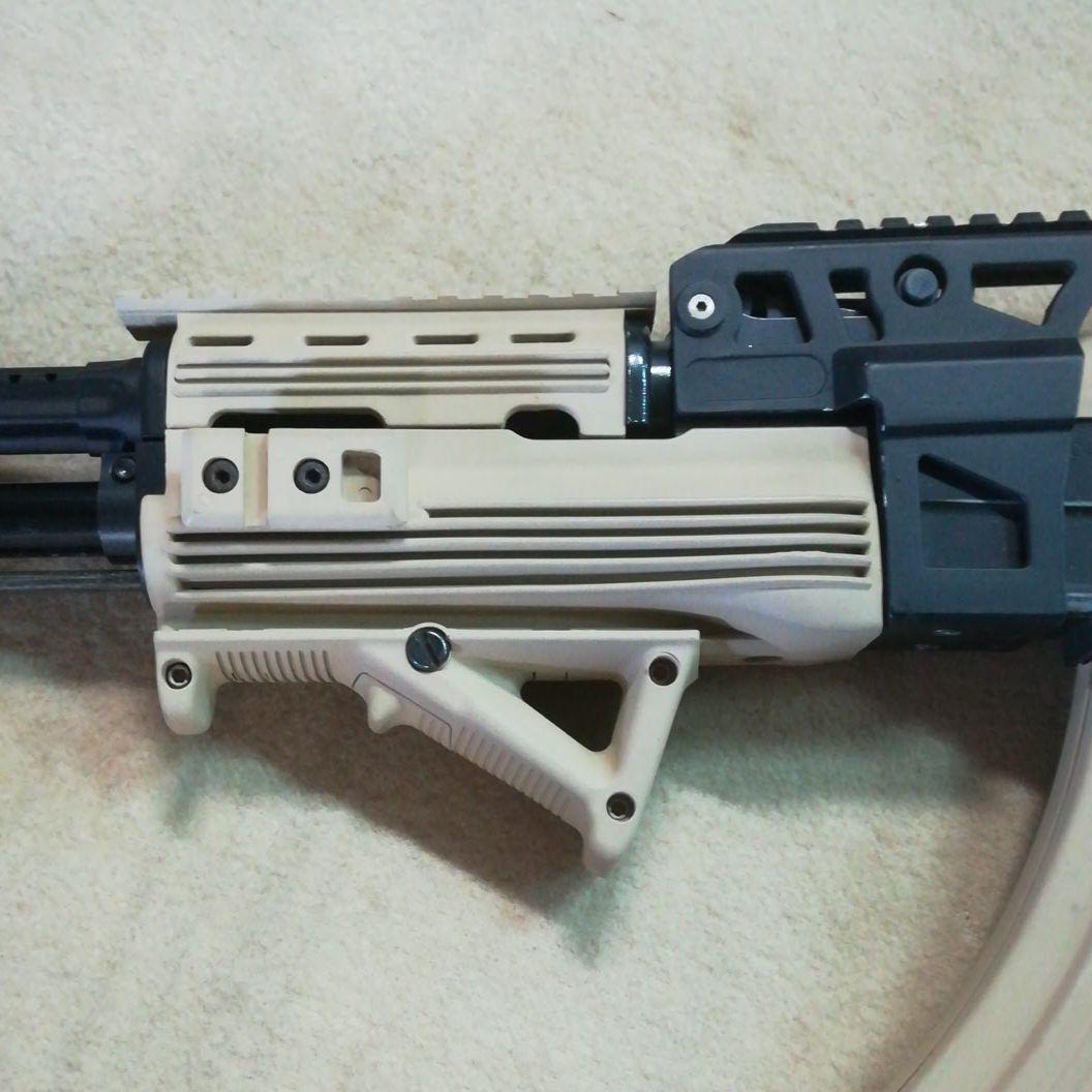 東京マルイベースAK 47電動ガン