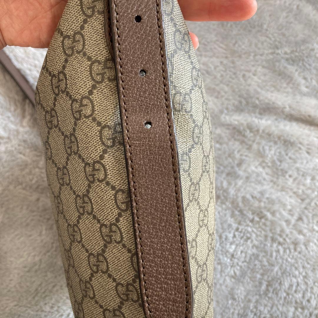 Gucci GGモノグラム ショルダーバッグ