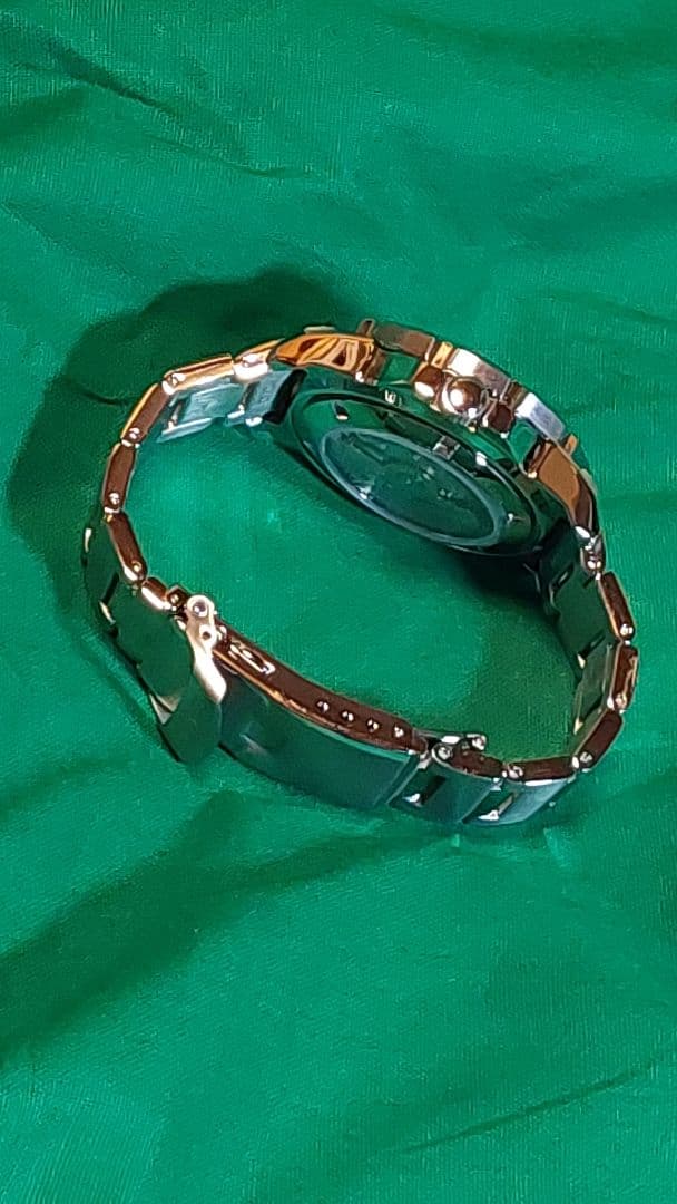 b*n様 SEIKO スポーツ5自動巻き 腕時計 オレンジ 100m防水