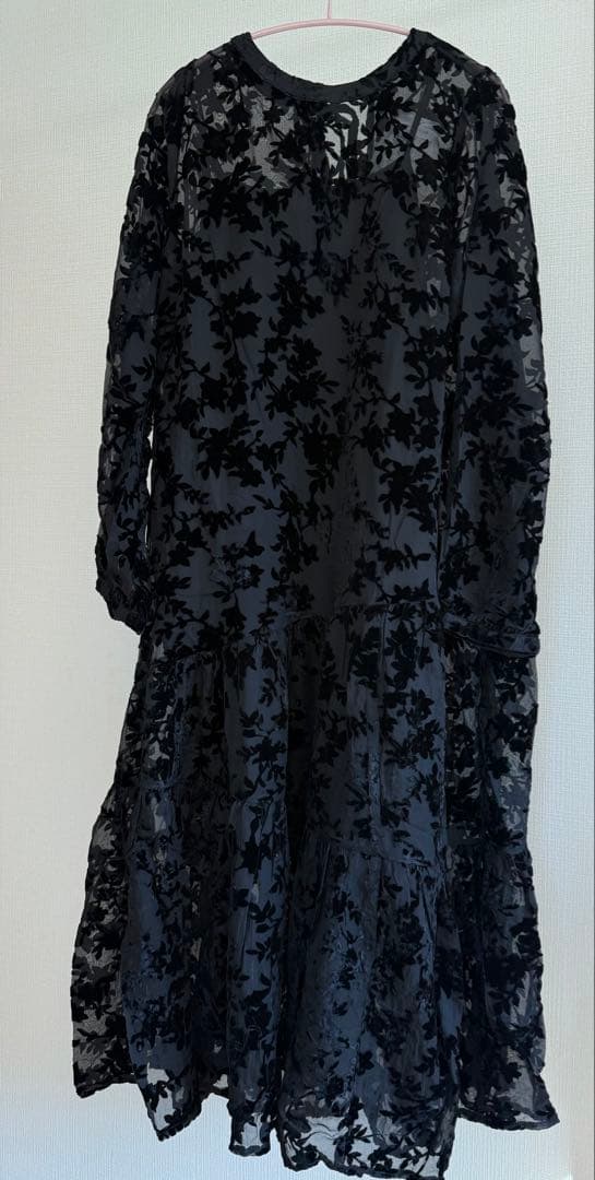 11/9限定⭐︎CIAOPANIC ⭐︎新品⭐︎ベロアフラワーティアードワンピース