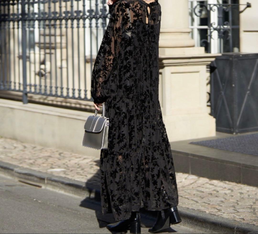 11/9限定⭐︎CIAOPANIC ⭐︎新品⭐︎ベロアフラワーティアードワンピース