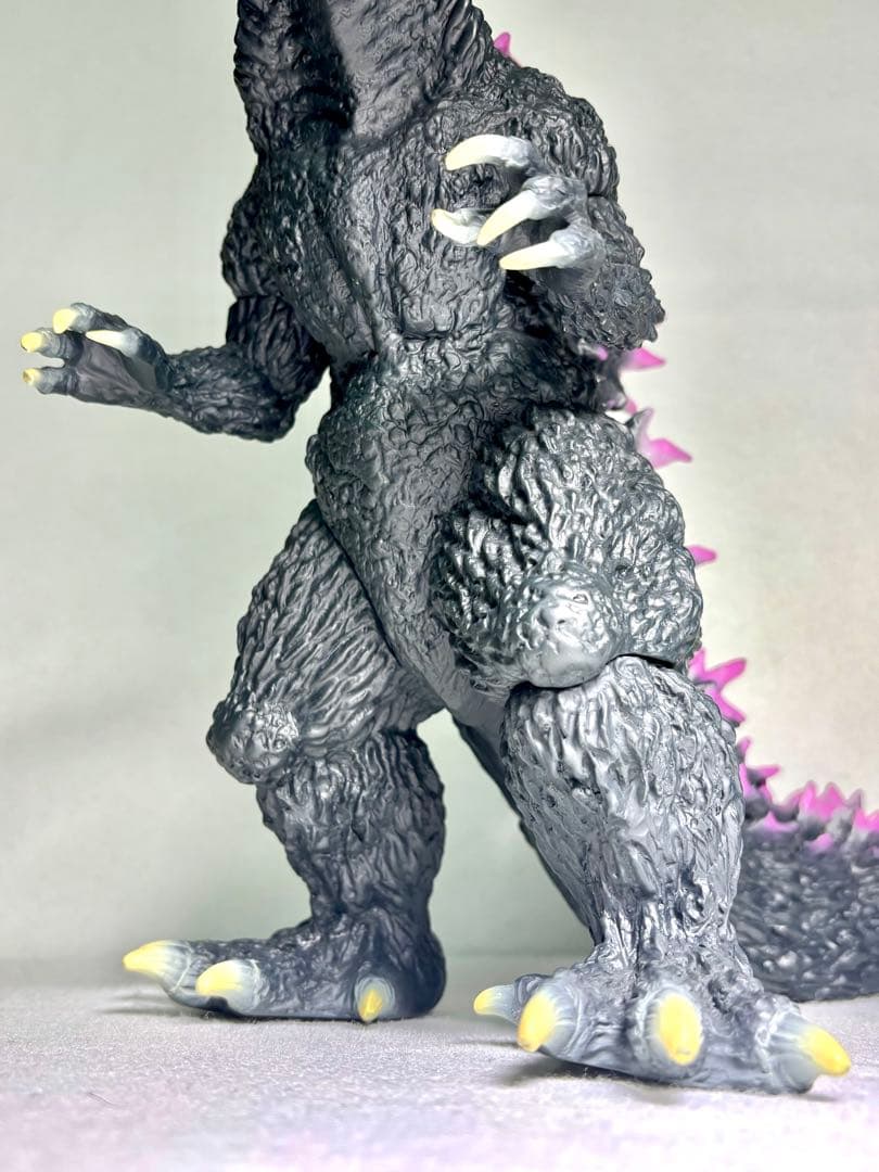 バンプレスト ゴジラ2000ミレニアム ひな型ソフビ2種セット - メルカリ