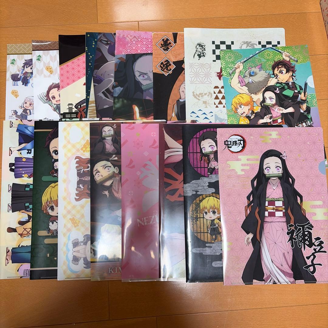 鬼滅の刃 クリアファイルセット - メルカリ