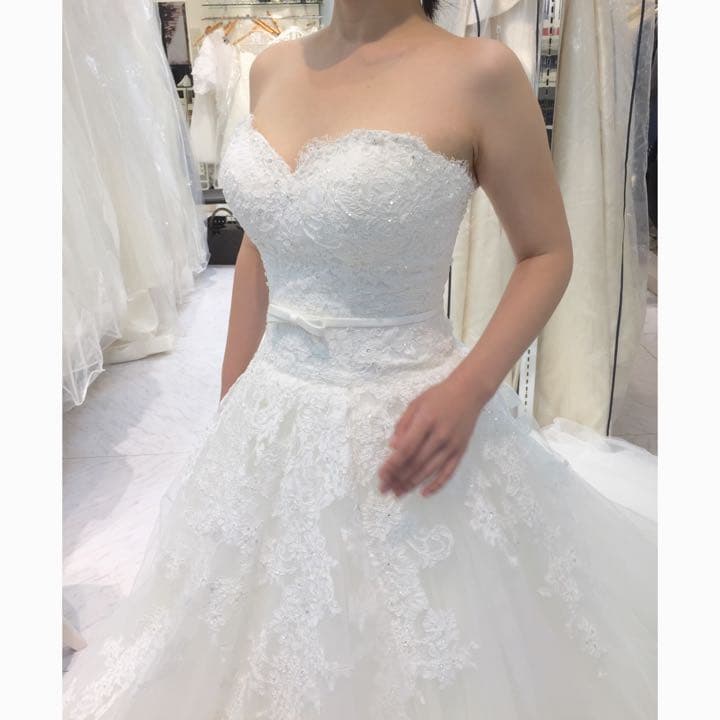 【前撮りに】ウェディングドレス【ヨーロッパインポート】