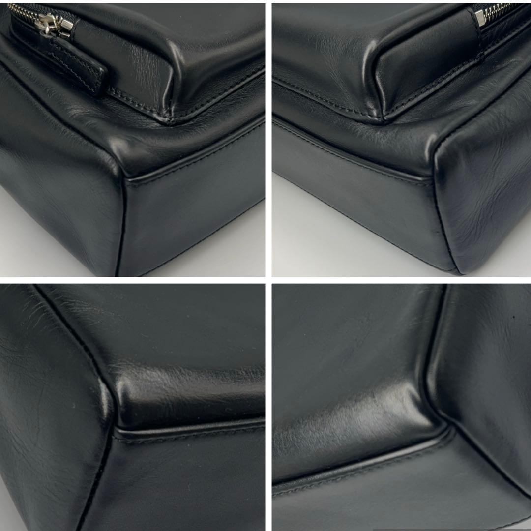 美品✨agnes b.アニエスベー　カメラバッグ　ショルダー レザー　ブラック