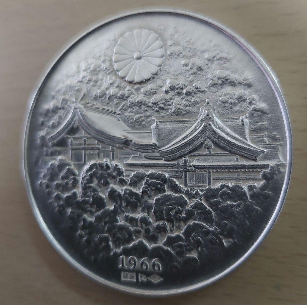 明治百年記念 明治天皇御肖像牌 純銀メダル 約120g