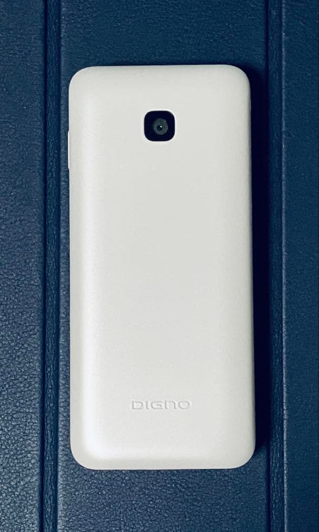 docomo DIGNO KY-42C ホワイト 折りたたみ式携帯電話