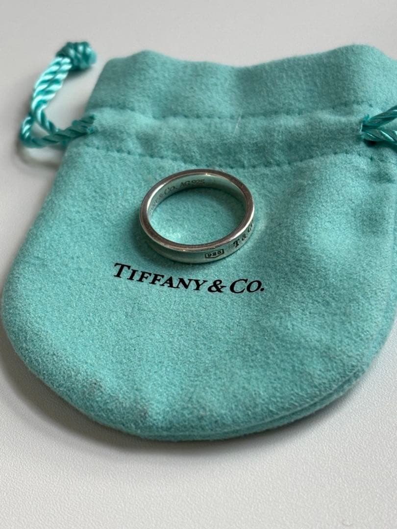 Tiffany & Co. シルバーリング オリジナルポーチ付き