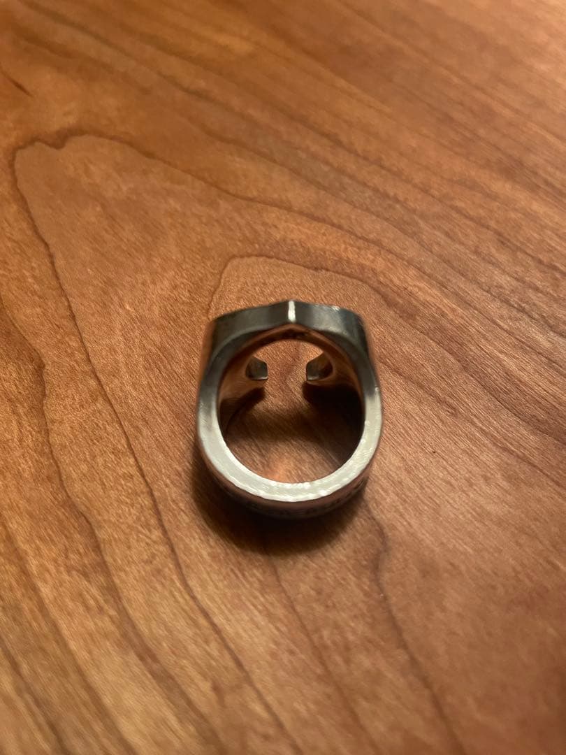 テンダーロイン　ホースシューリング　10号石付きダイヤモンドTENDERLOIN