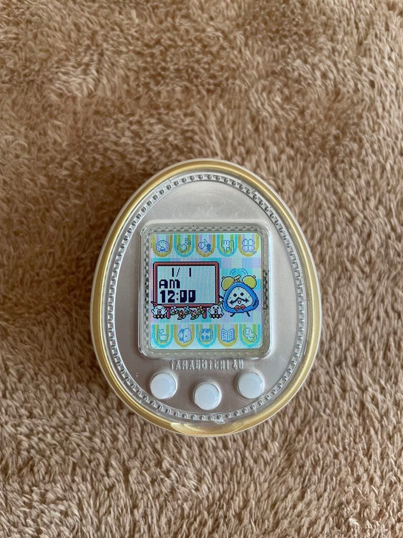 TAMAGOTCHI 4U WHITE (たまごっち 4U ホワイト) お 得 な 通