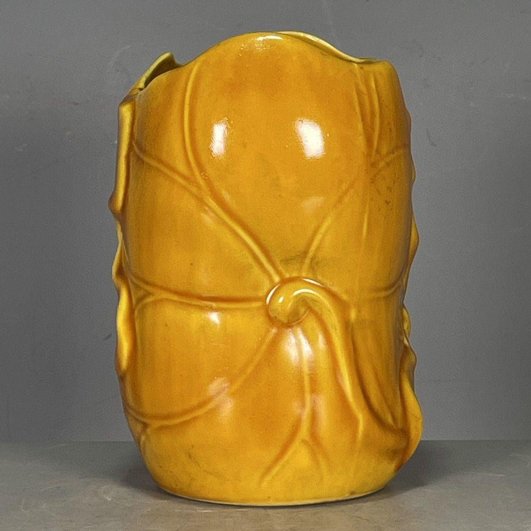 黄釉 蓮葉型 筆箱 筆筒 筆置き 筆入 文房具 美術品 工芸品 置物