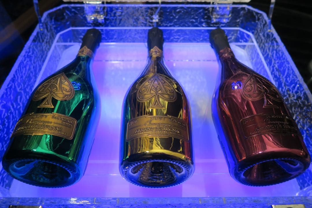 アルマンド ブリニャック LED アタッシュケース シャンパン グリーン