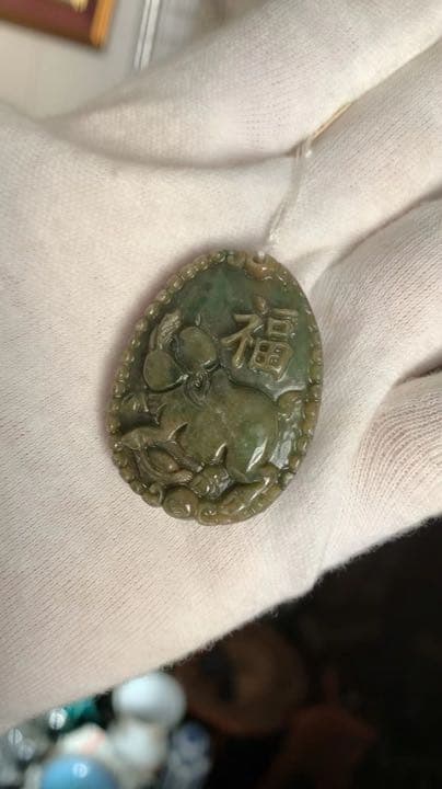 翡翠です PICK UP JADE】 〜今週の翡翠たち〜 #翡翠#翡翠彫刻#GLASSY_FORTUNE