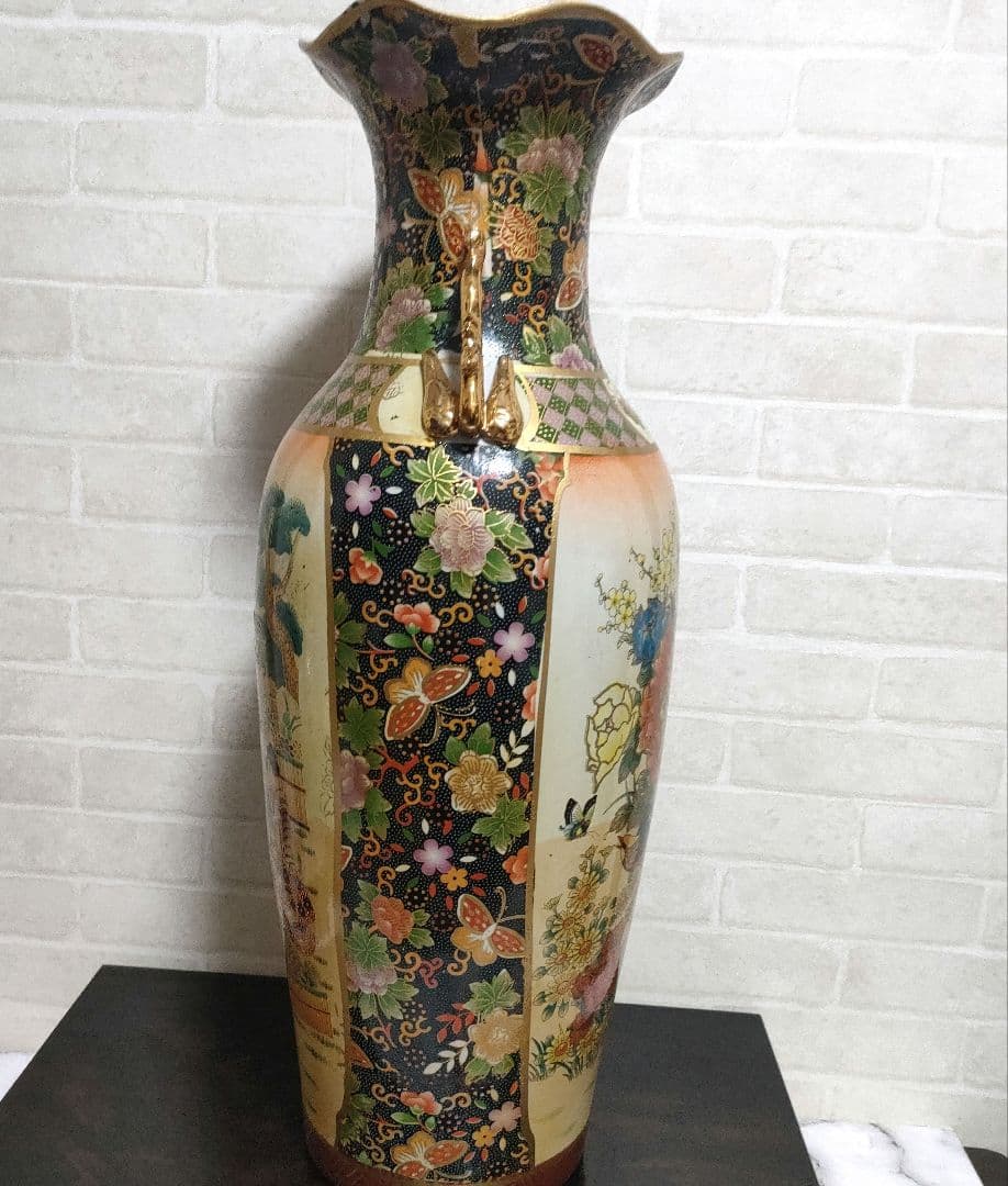 中国美術 大型飾り壺 双耳大花瓶 金彩 美人画 花鳥蝶 豪華爛漫 60cm