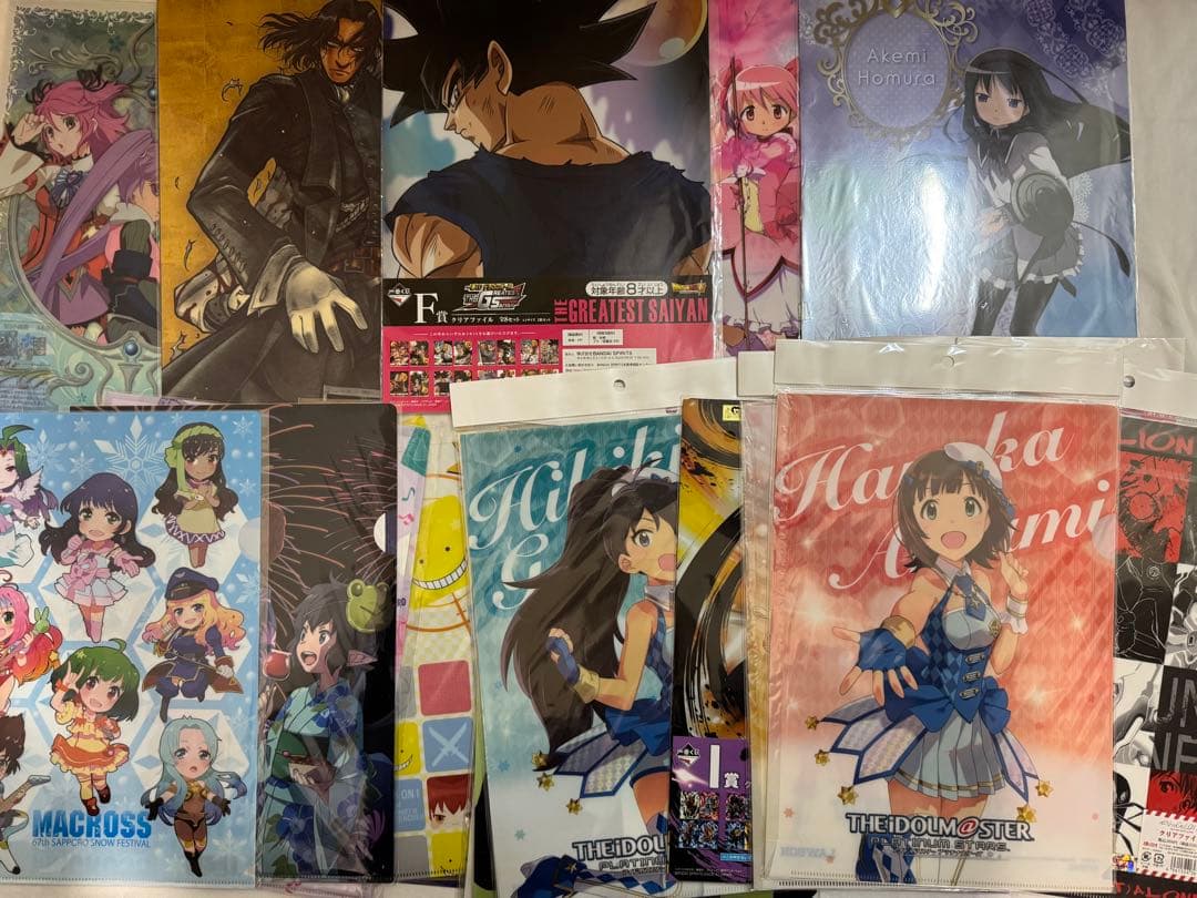 アニメ、ゲーム系 クリアファイル 300枚以上まとめ売り ラブライブ