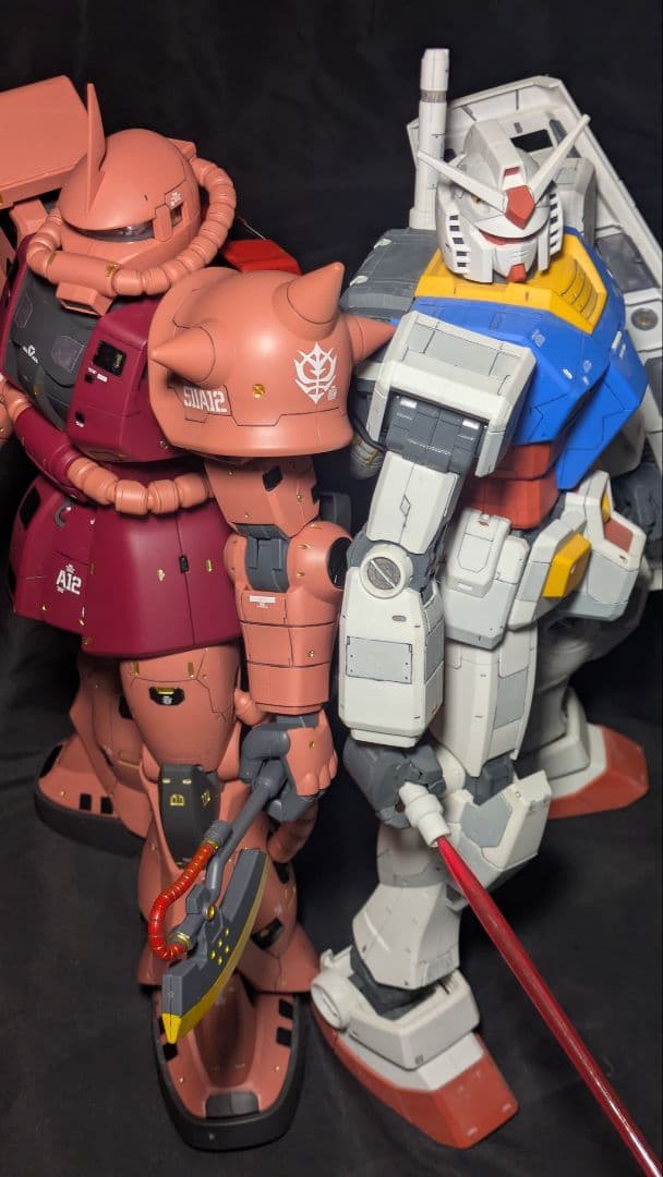 メガサイズ ガンダム ザク 塗装済 シャア専用 ガンプラ ザクⅡ rx-78-2