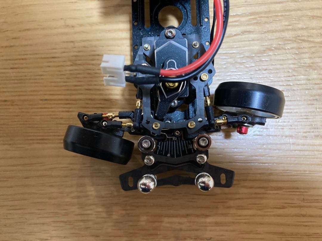 蚊車 drift art DA3Sシャーシ メカ、受信機、ボディ付き