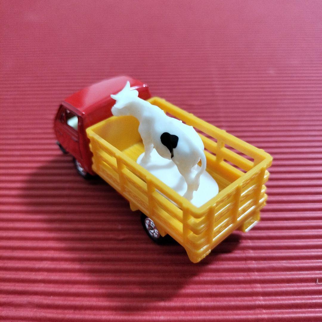 トミカ『トヨタ ハイエース 牧場トラック』未開封品 1Eホイール