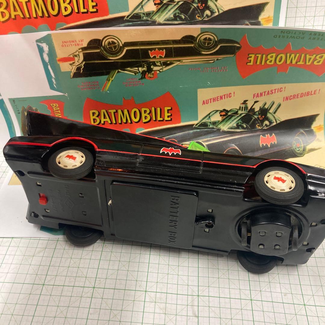 1960年代アオシン製の初期の珍しい黒の バットマンかー黒は！殆ど出てきません