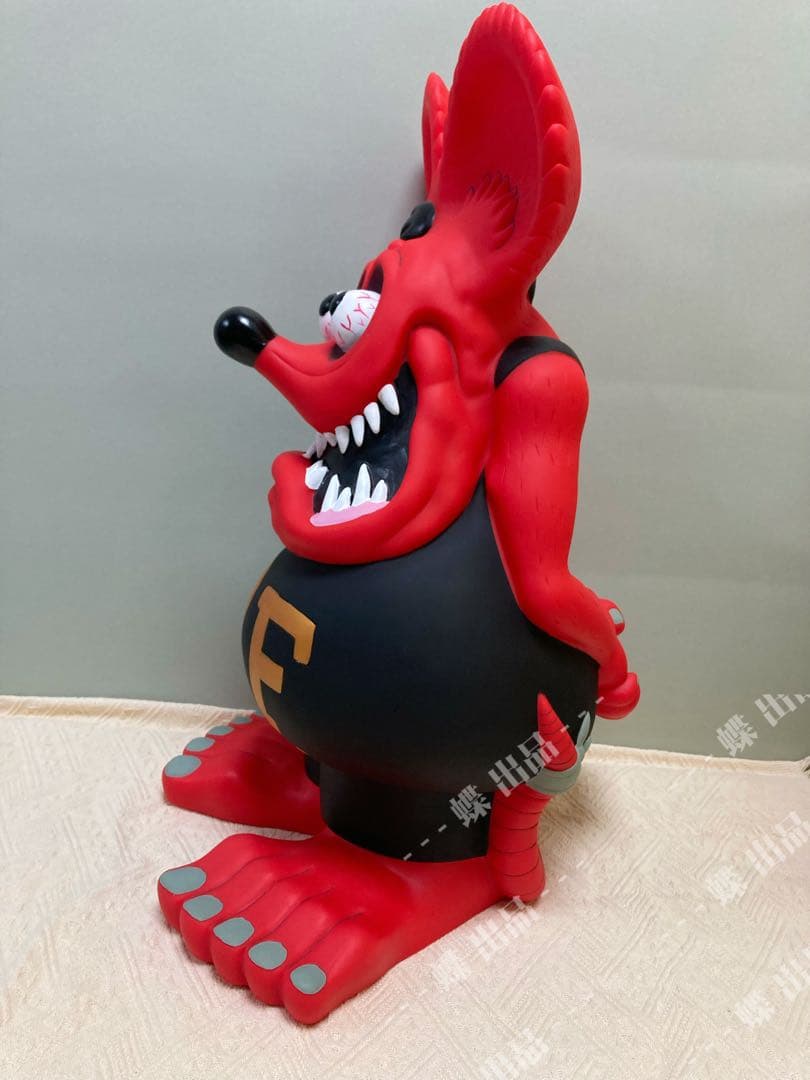 新品未使用 Rat Fink フィギュア ラットフィンク 赤色 巨大貯金箱