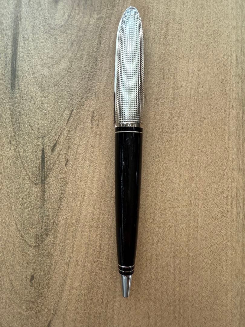 LOUIS VUITTON ボールペン ドック