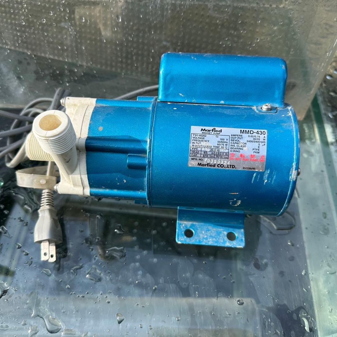 早い者勝ち】引き取り限定！！大型ガラス水槽 600 × 1200 × 750 - メルカリ