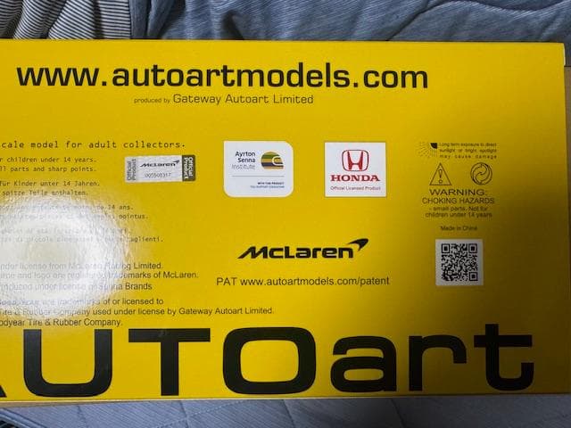AUTOart McLaren ホンダ mp4/6 アイルトン・セナ 1/18