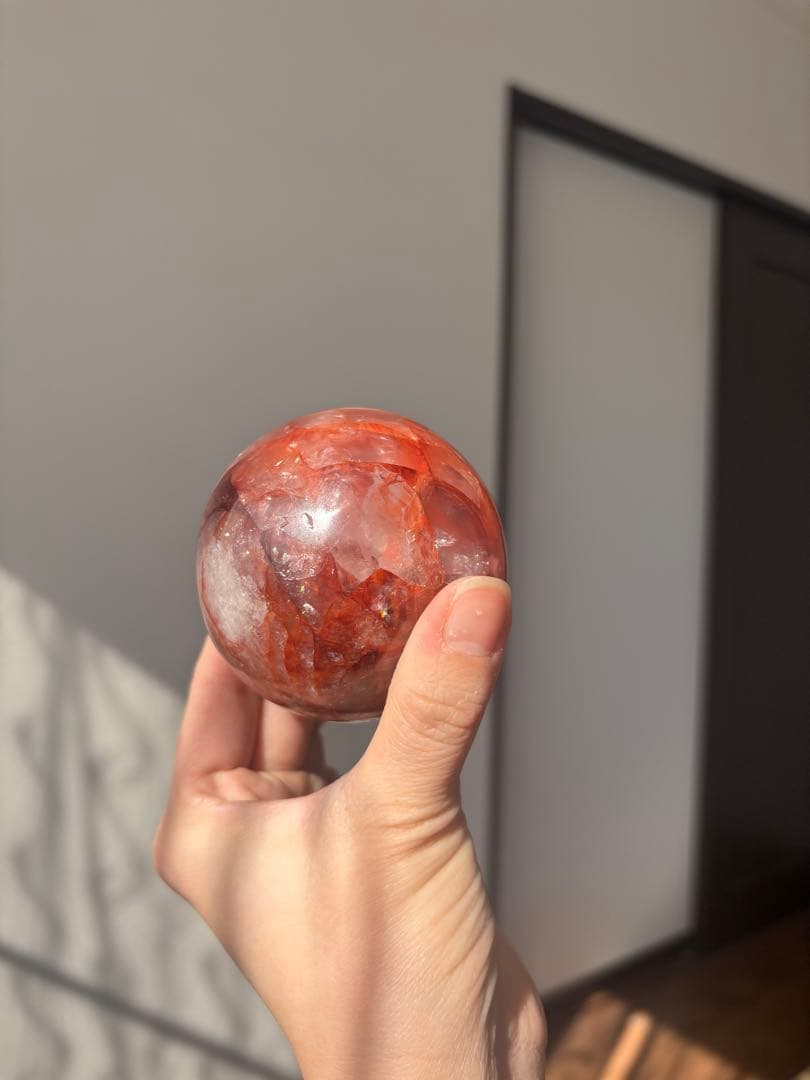 虹入り ファイヤークォーツ（レピドクロサイトインクォーツ） スフィア