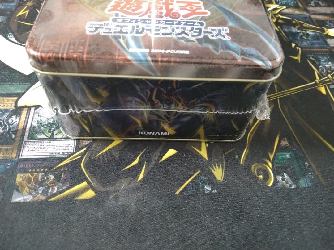 遊戯王 COLLECTORS TIN 2003　未開封　レリーフ