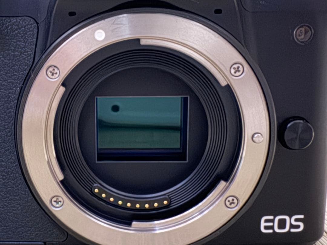 Canon EOSkissM 18-150mm EF-M 22mm レンズ2式付