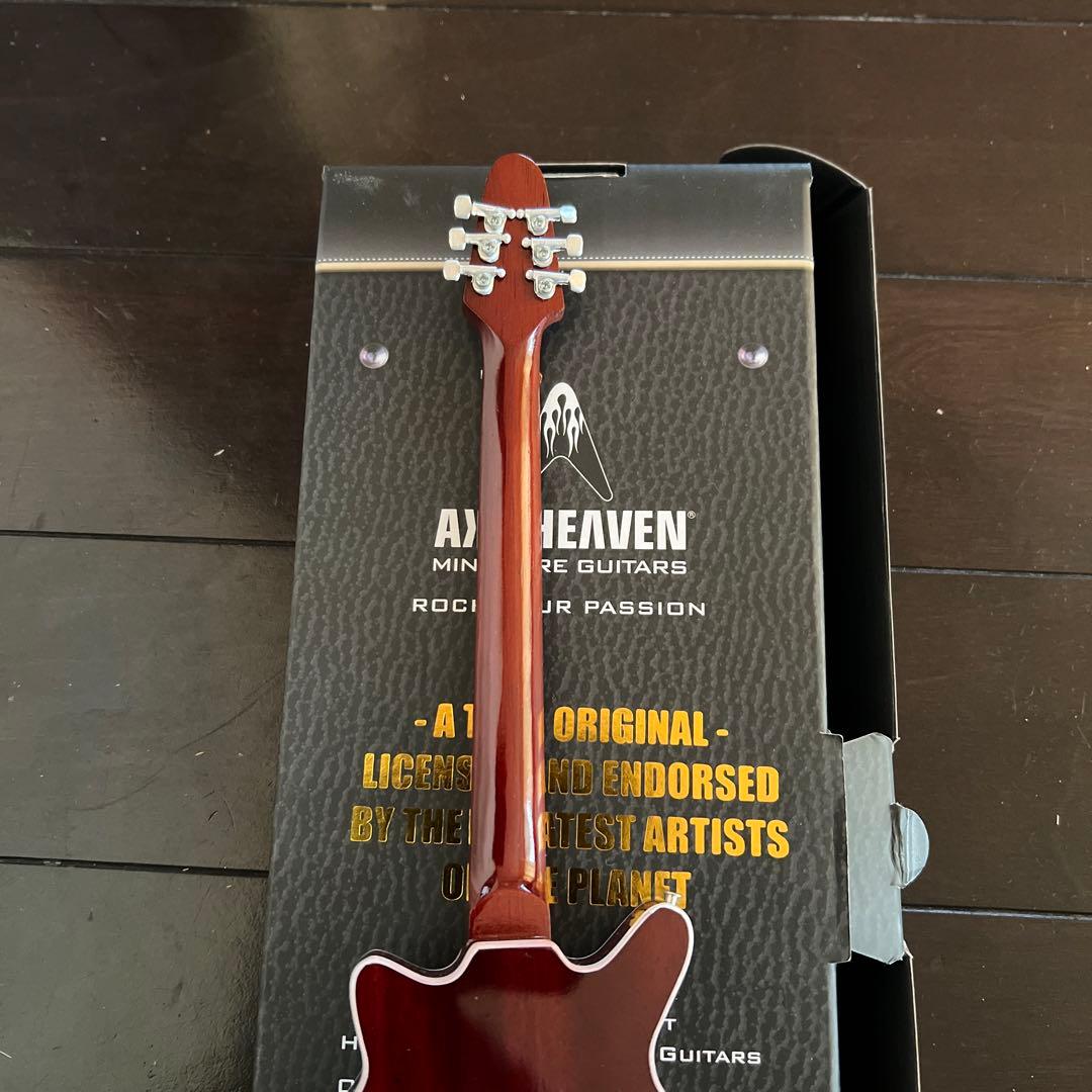 ブライアンメイ レッドスペシャルミニギター - メルカリ