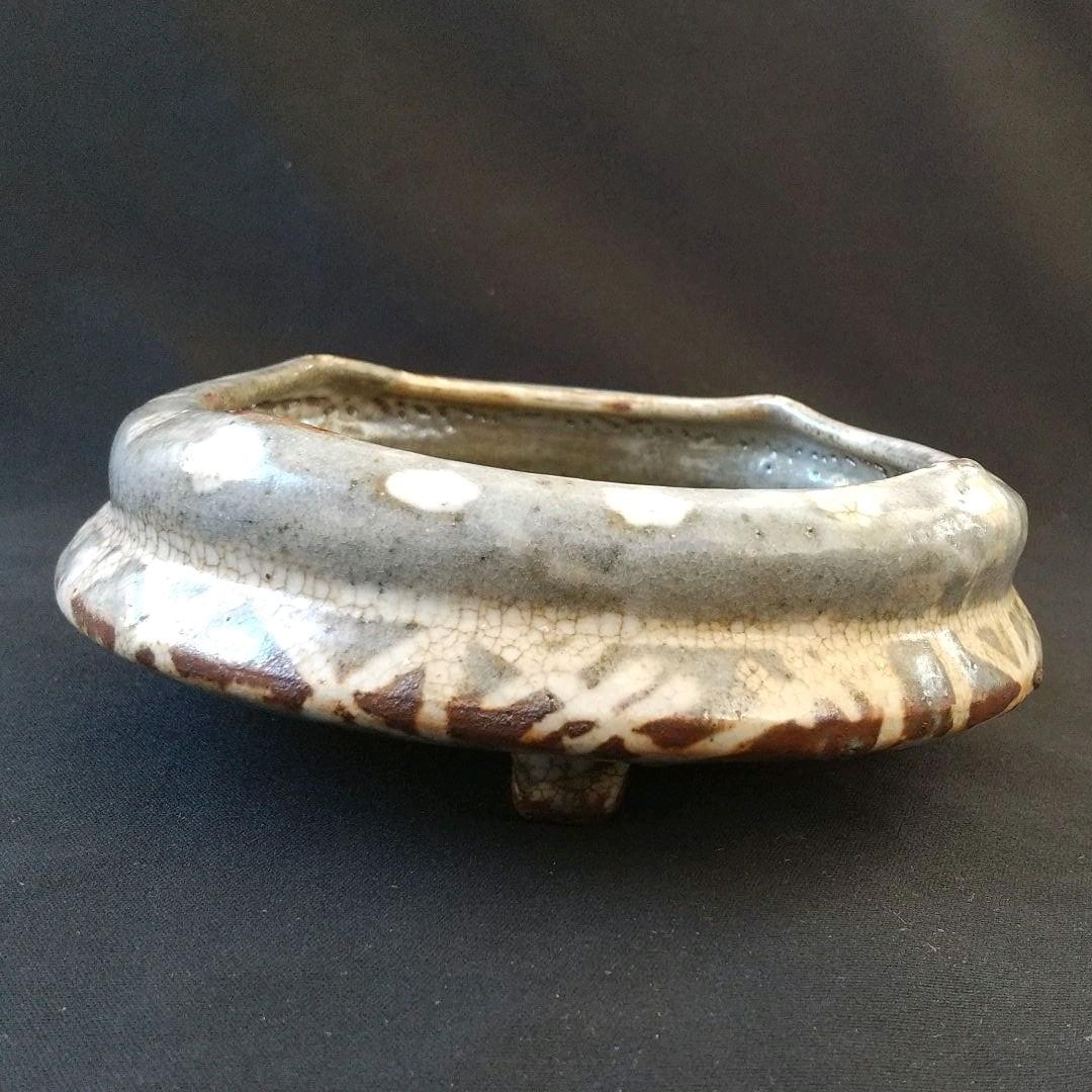 特別出品 桃山～江戸初期 鼠志野 足つき向付 美術館級 古箱 骨董