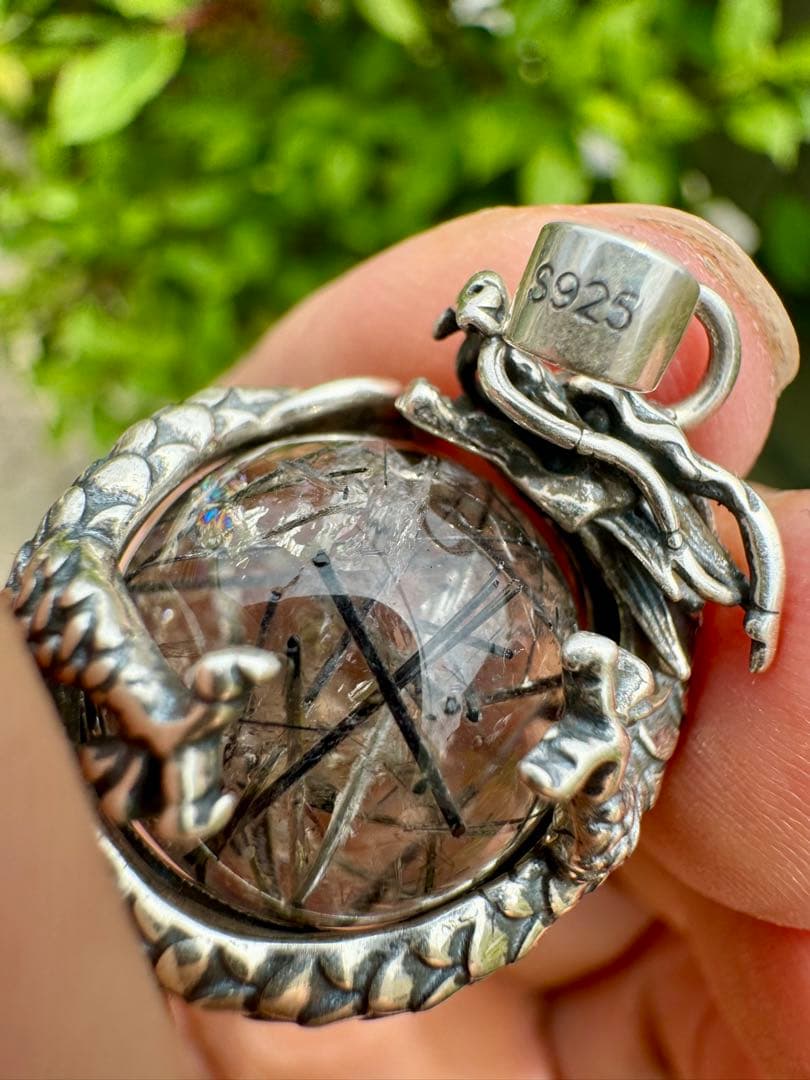 怪蟲伝闘さん専用】ブラックルチル ペンダントトップ 虹あり S925