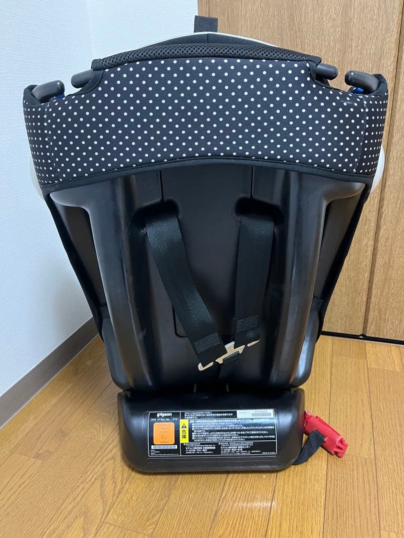 【お値下げ】pigeon チャイルドシート ドット柄　オレオユ