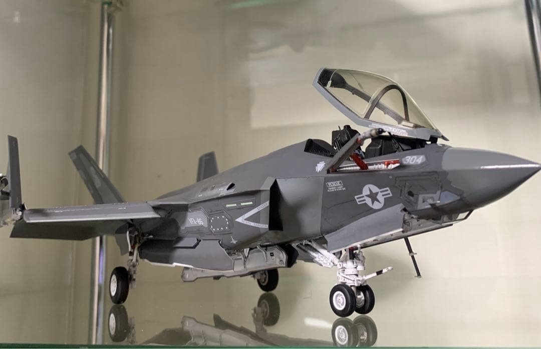 F-35C ロッキード　マーチン　ライトニングII 1/48