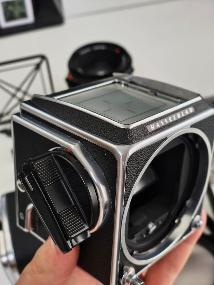 ハッセルブラッド 500 C/M + 80mm CFE 2.8 ハッセルブラッド