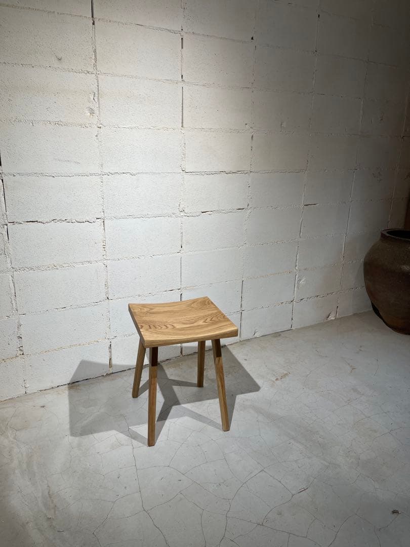 リフレッシュタイプチェア　ロータイプ　オーク無垢材　ウチダ