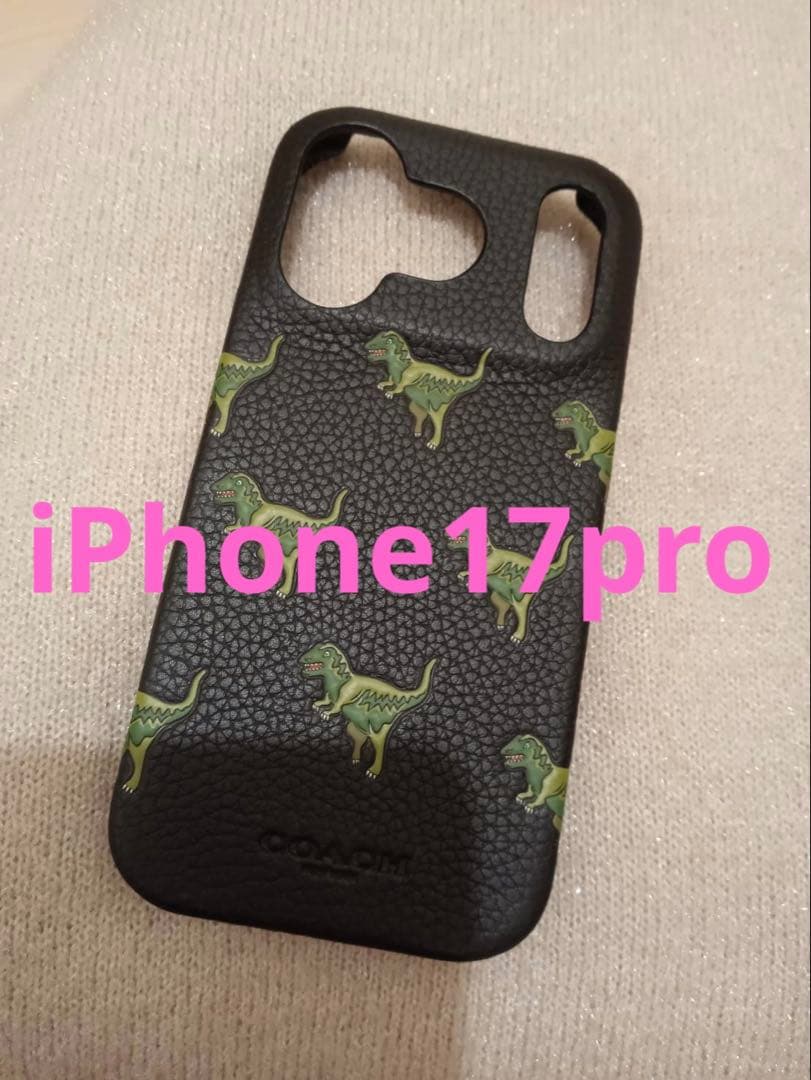 COACH iPhone17pro レキシー　iPhoneケース　恐竜 COACH iPhone17pro レキシー iPhoneケース 恐竜