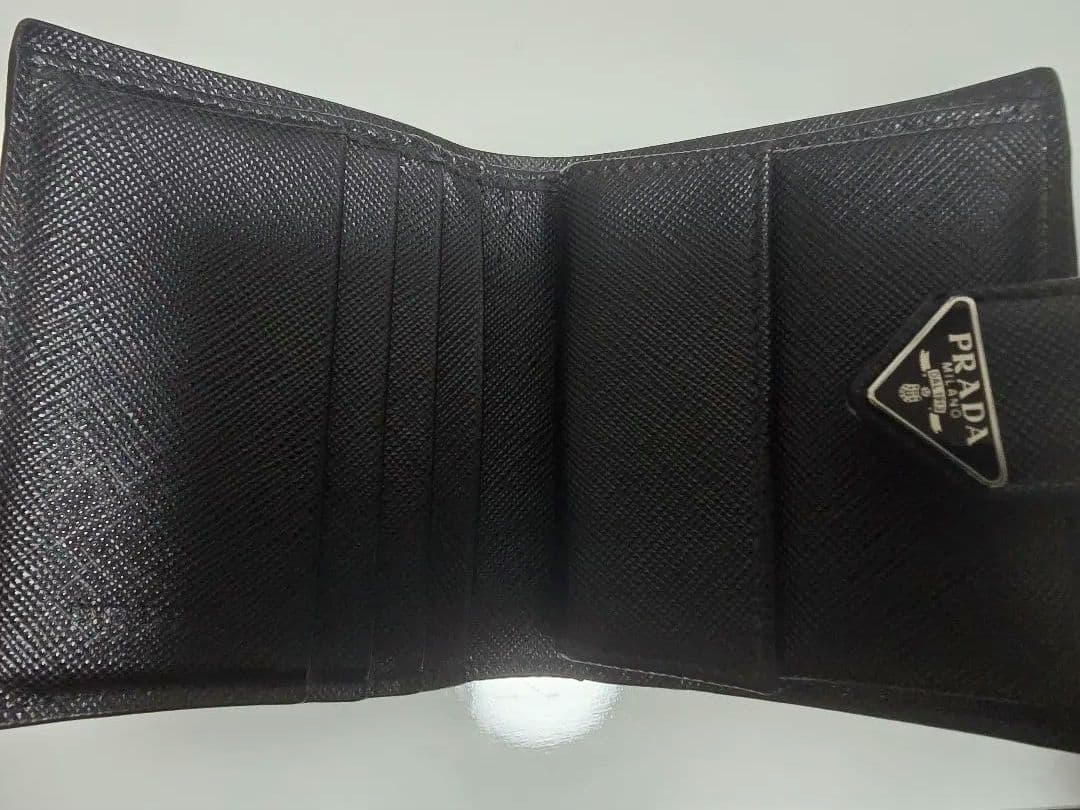 PRADA サフィアーノ コンパクトウォレット