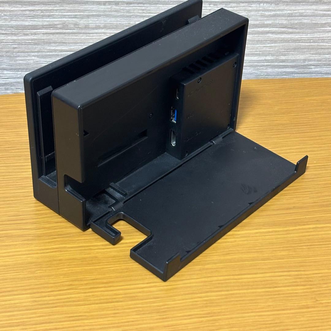 Nintendo Switch 本体　充電アダプター　HDMLケーブル　ドック