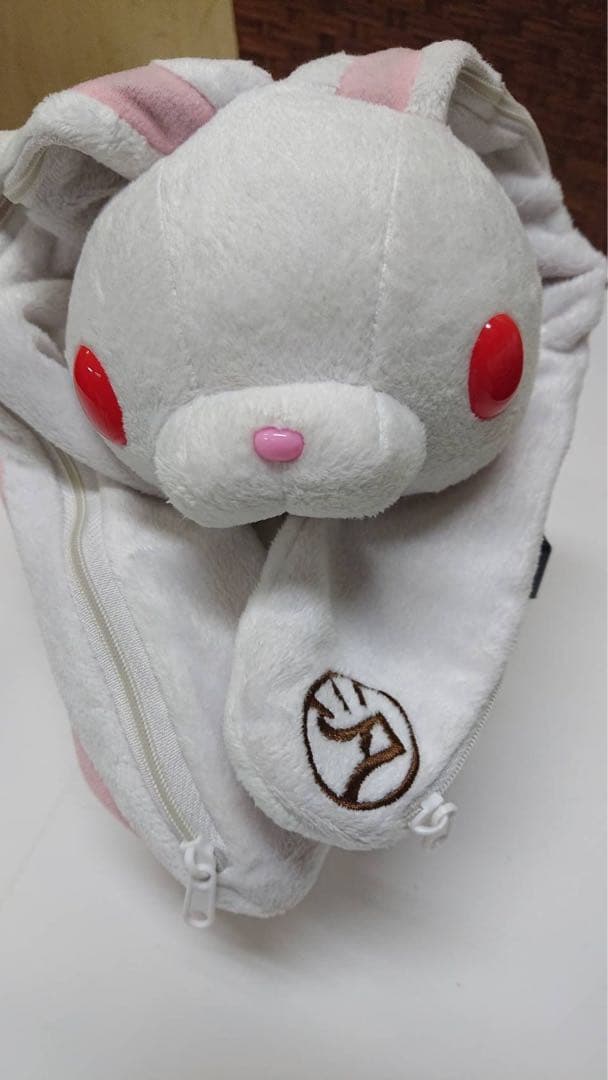 汎用うさぎ デュアルペンポーチ グルーミー Amazon.co.jp: グルーミー