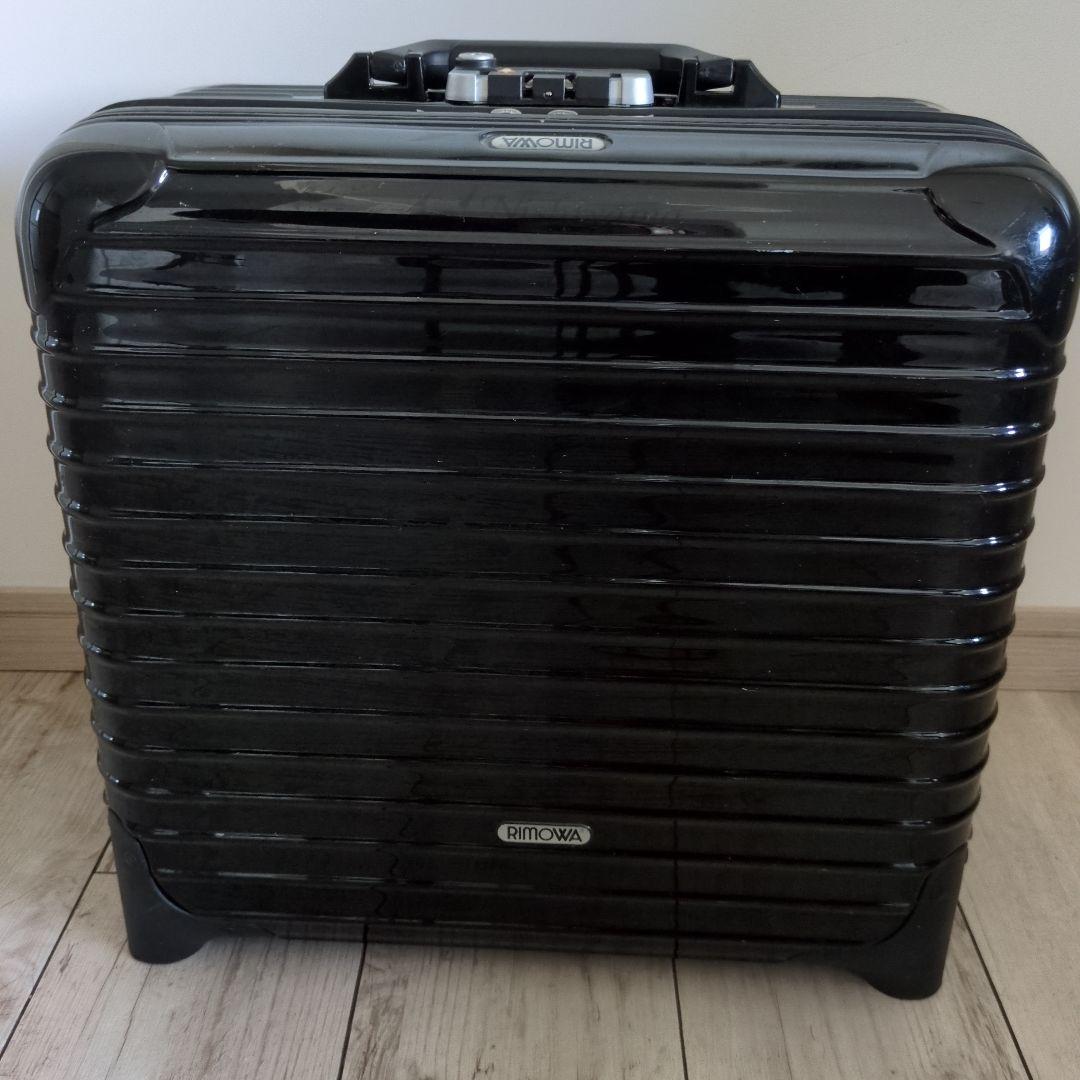 RIMOWA リモワ サルサ ビジネストローリー 2輪 23L スーツケース RIMOWA リモワ サルサ ビジネストローリー 23L 2輪 ネイビー 楽天市場