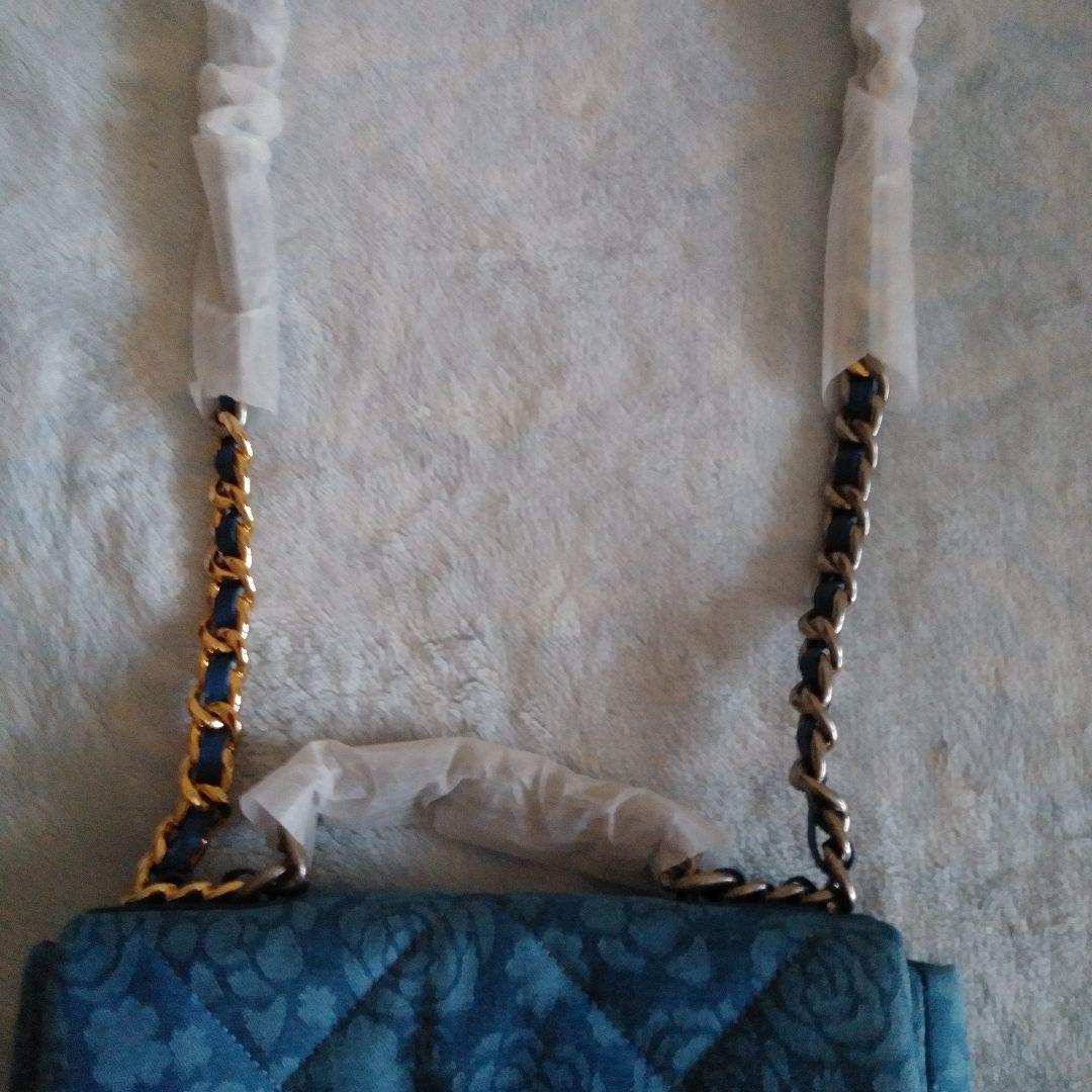 CHANEL ノベルティ青 キルティング デニム地ショルダーバッグ