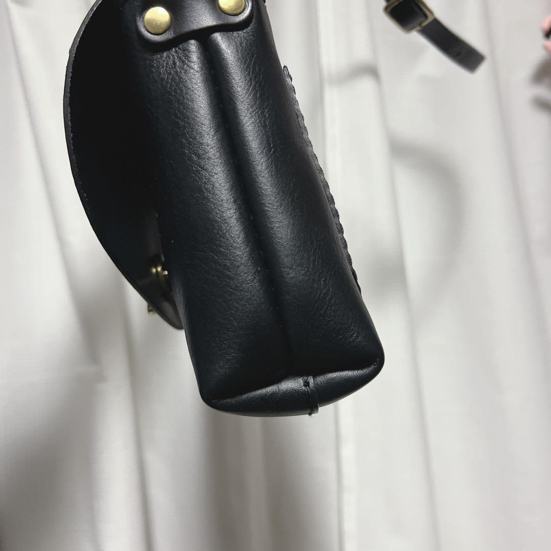 ヘルツ　ライトミニショルダー　ブラック　herz