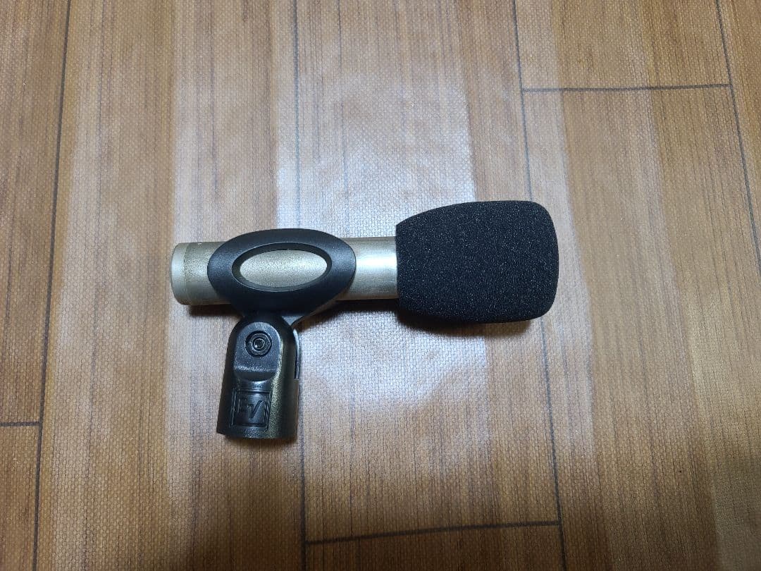 NEUMANN KM84i ビンテージコンデンサーマイク