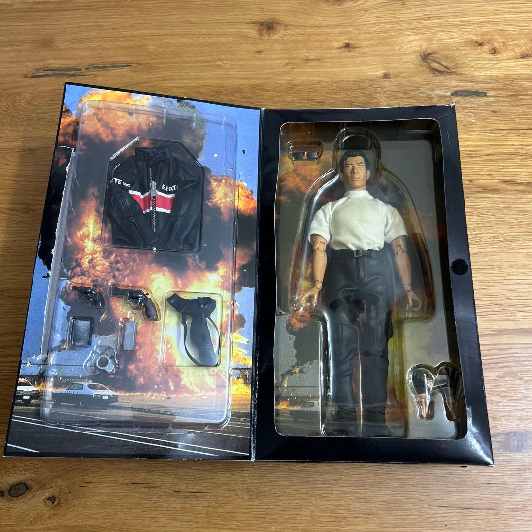 （ハル）　西部警察　舘ひろし　鳩村英治　フィギュア　スカイネット