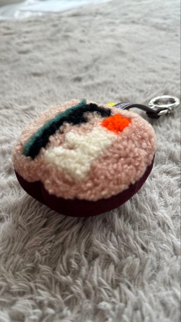 【FENDI】アップル チャーム　もこもこ