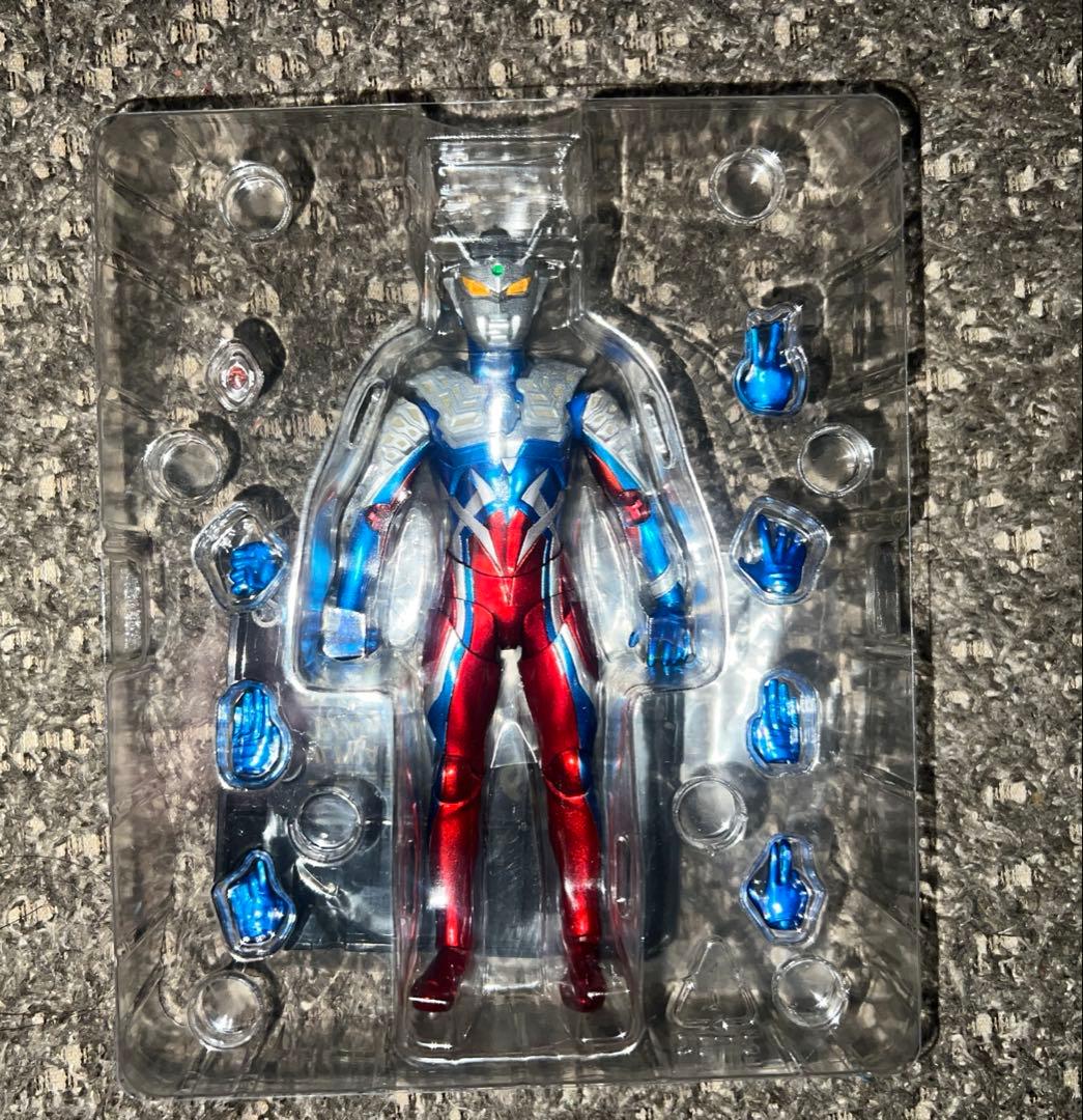 ウルトラマン　フィギュアーツ