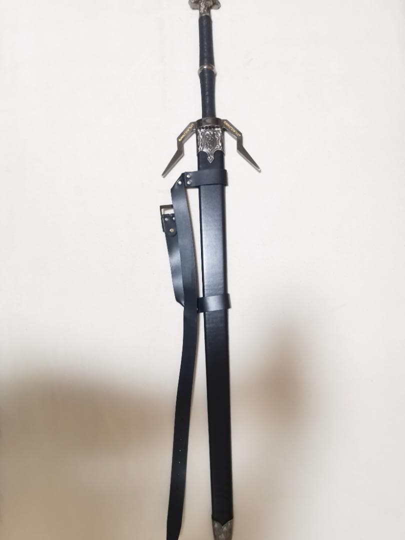 ウィッチャー3 ワイルドハント 狼流派の銀の剣 金属製 模造刀 西洋剣 美術品